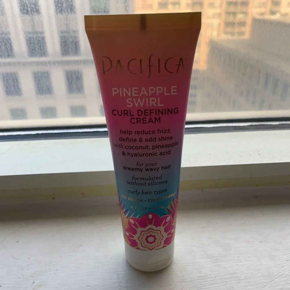 Pacifica Pineapple Curls Curl Cream